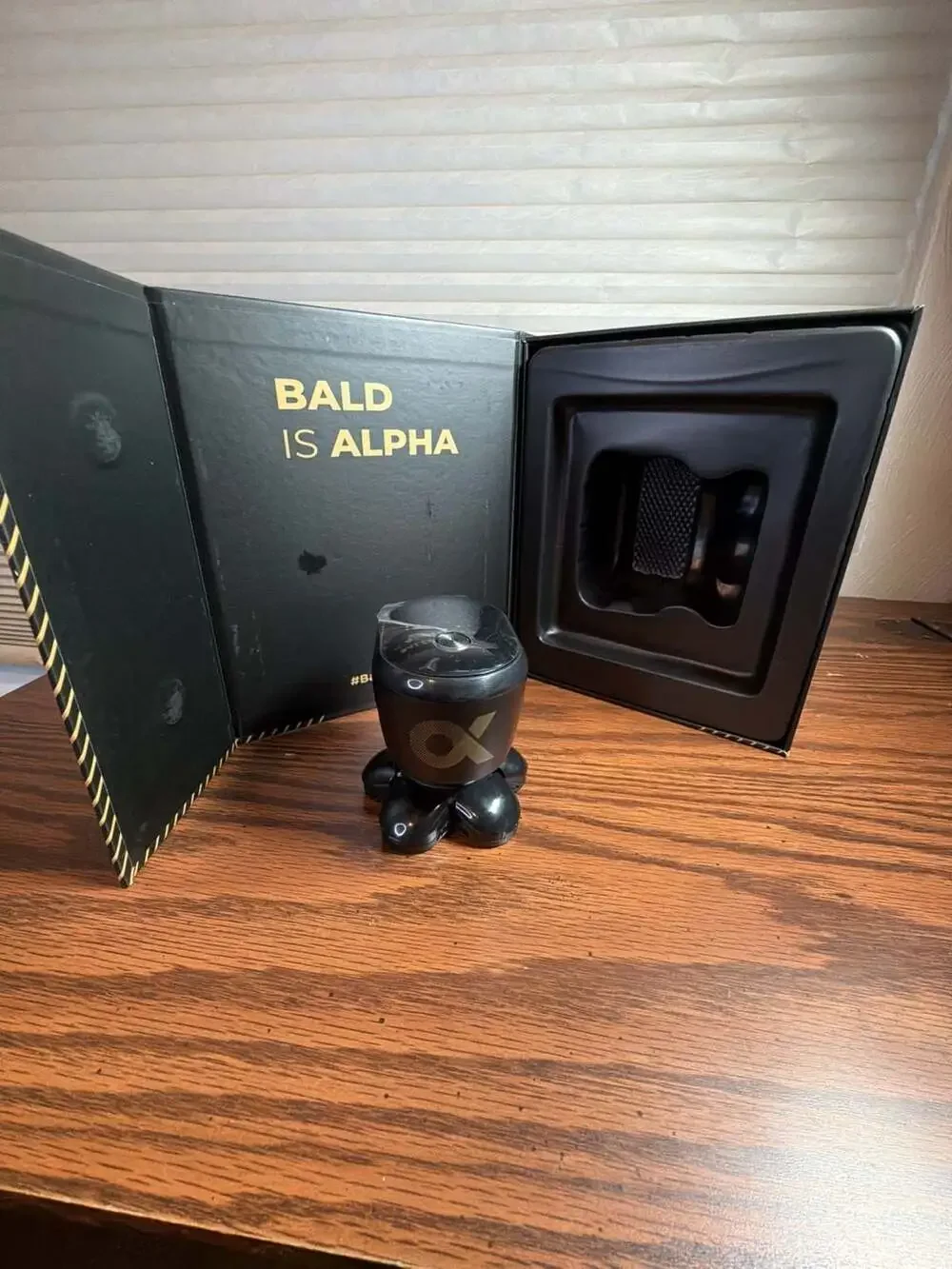 Alpha Razor 6-Blade Electric Razor
